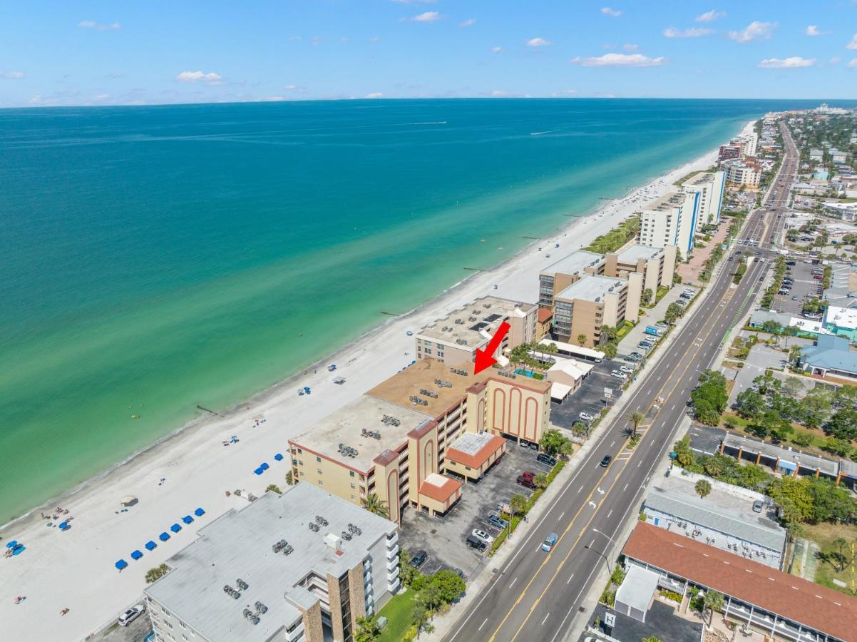 Las Brisas 306 St. Pete Beach Bagian luar foto