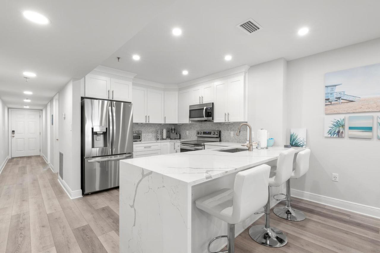 Las Brisas 306 St. Pete Beach Bagian luar foto